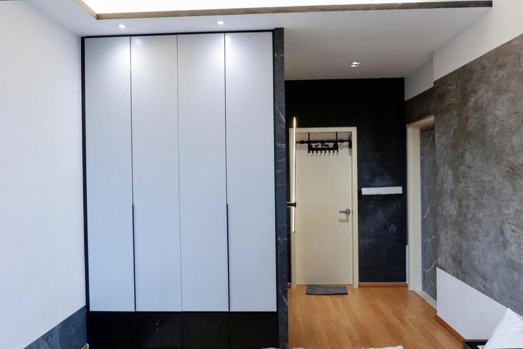 Ekocheras Smart 1 Bedroom - Mrt - Mall #e17 * Kuala Lumpur