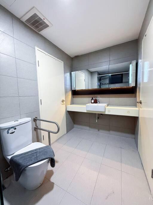 Ekocheras Smart 1 Bedroom - Mrt - Mall #e17 Kuala Lumpur
