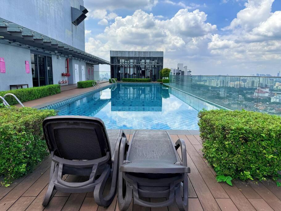Ekocheras Smart 1 Bedroom - Mrt - Mall #e17 Kuala Lumpur