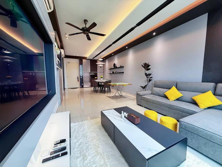 Pangsapuri Ekocheras Smart 1 Bedroom - Mrt - Mall #e17 Kuala Lumpur